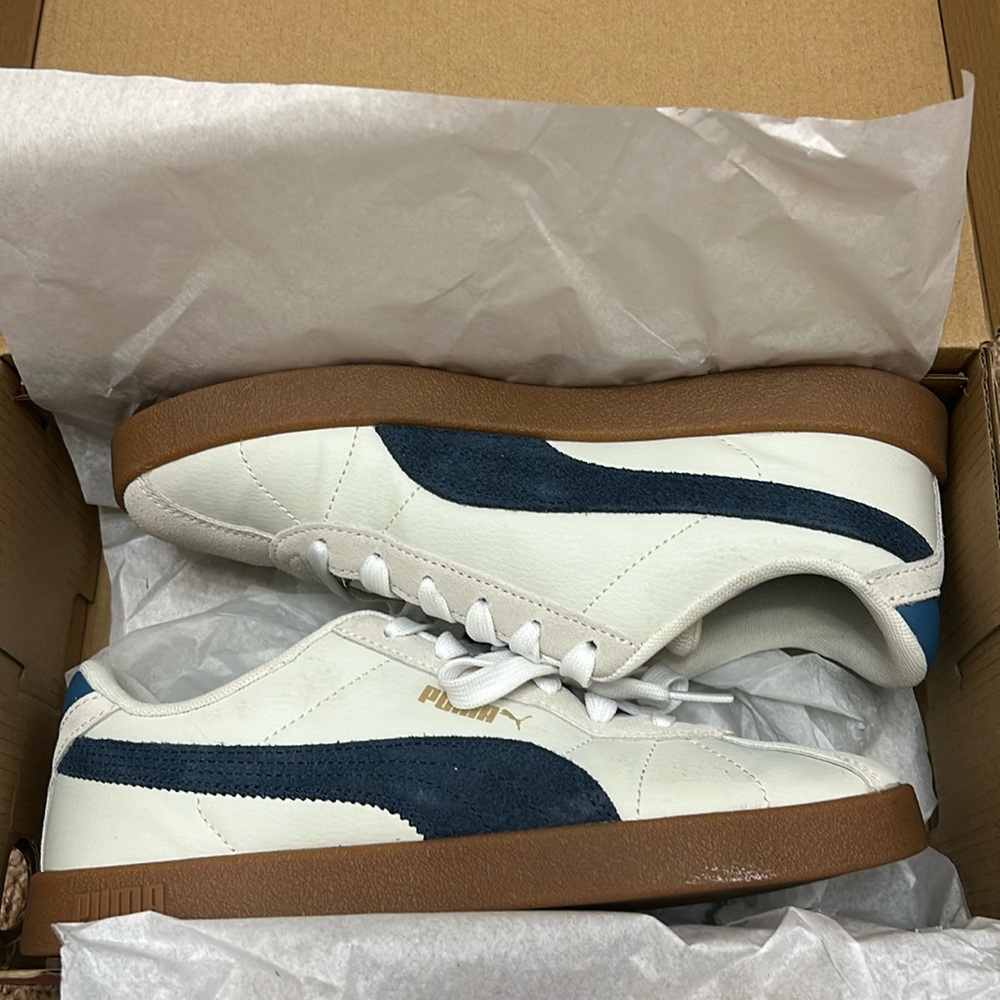 PUMA Club li Year of Sport Sneakers